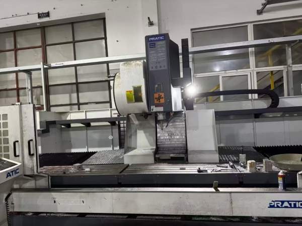 批发卖全部调价格了苏州工厂买下13台型材加工中心（文.