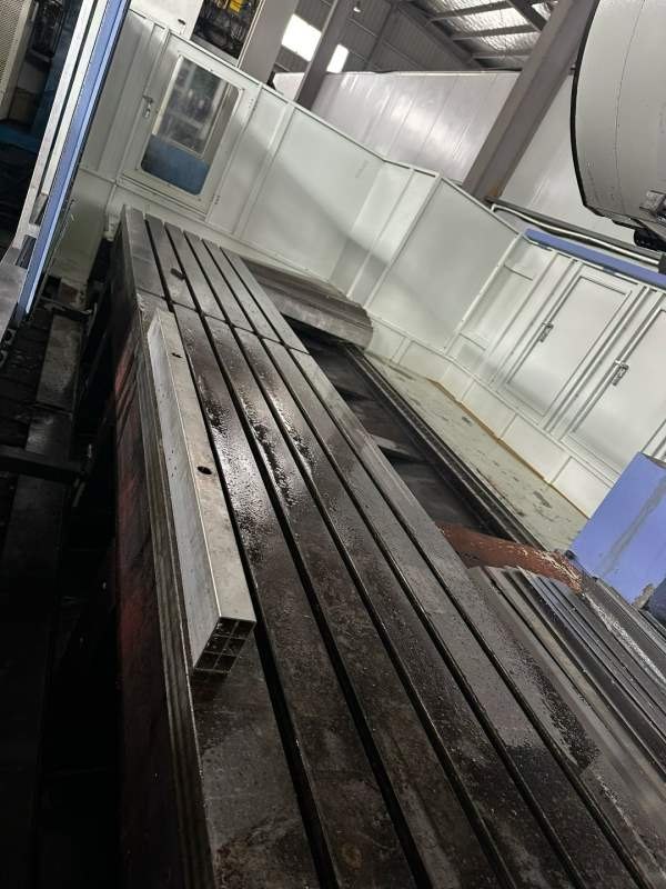 2022年罗威斯4500型材机，2022年出厂，BT40主轴直连12.