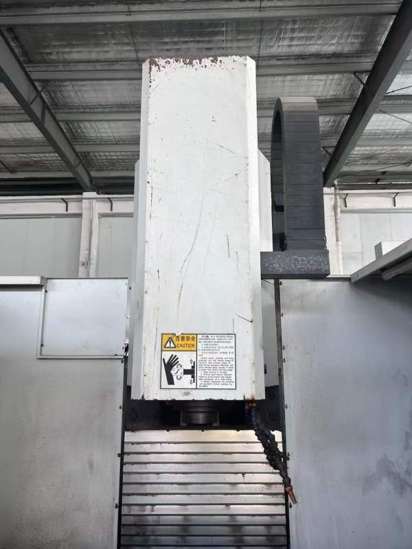 低价出售汉川715一台、法兰克MF系统一台，BT50主轴、.