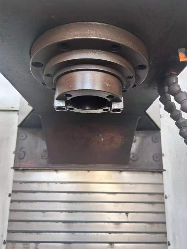 低价出售汉川715一台、法兰克MF系统一台，BT50主轴、.