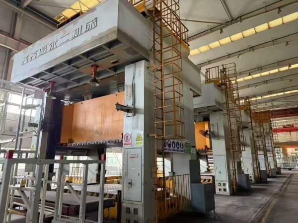 湖北工厂：齐齐哈尔四点多连杆1300-630-630-630-630T.