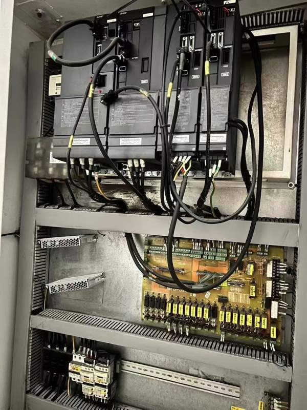 上海台晟1580，两线一硬，台正机身，Y轴4导轨，三菱M8.