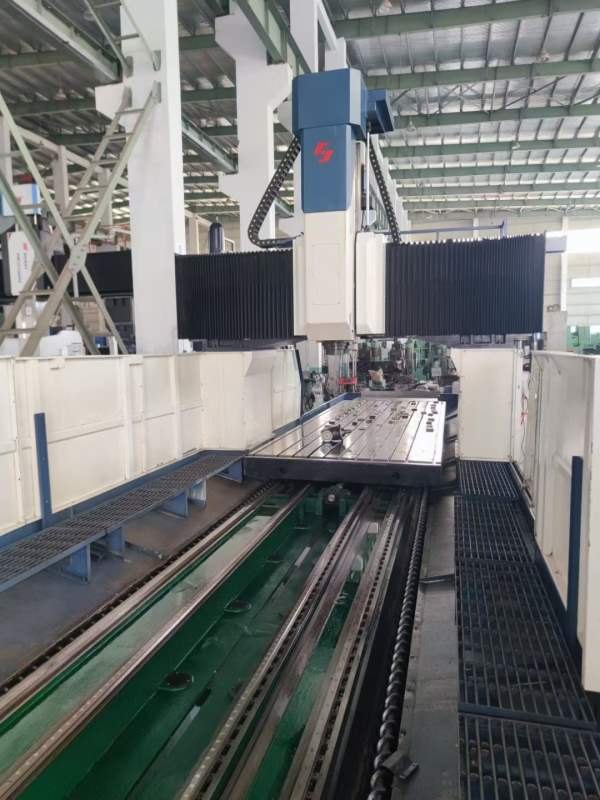 能直接定的联系京元登7028龙门，工作台2.4米7米，门宽.