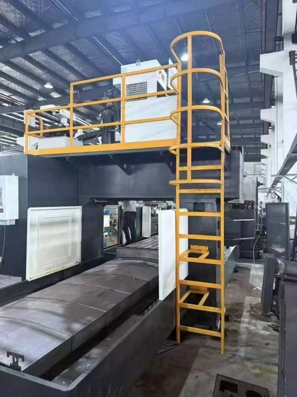 买下威达3020龙门加工中心，22年设备，发那科Plus系统.