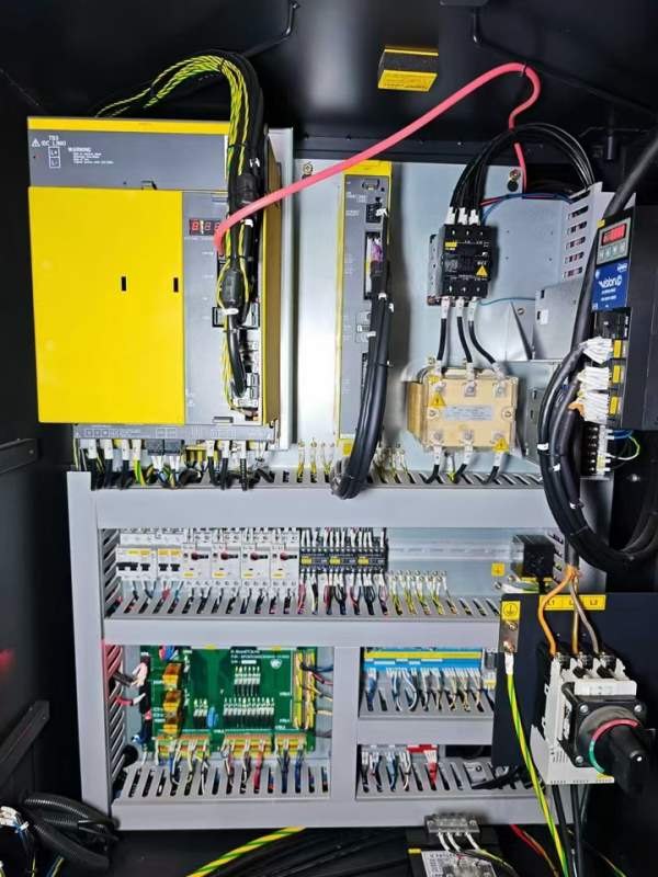 新机标准！韩国斗山LYNX235II数控车床三千里8寸卡盘，.