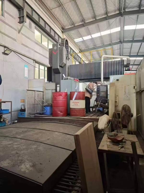 刚刚买下一台重型海天GLU2840数控龙门铣，发那科MF系.