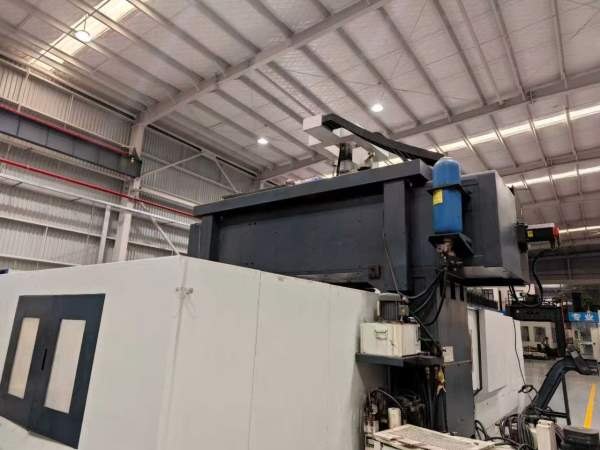 仓库刚到货一台台湾高峰3122数控龙门，a法驱动电机，.