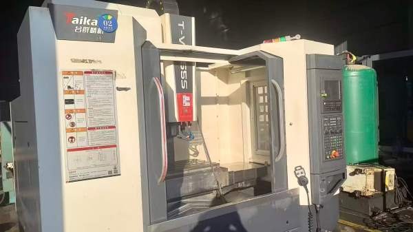 除了便宜，别的都好，台群1055s加工中心！原版原漆、.