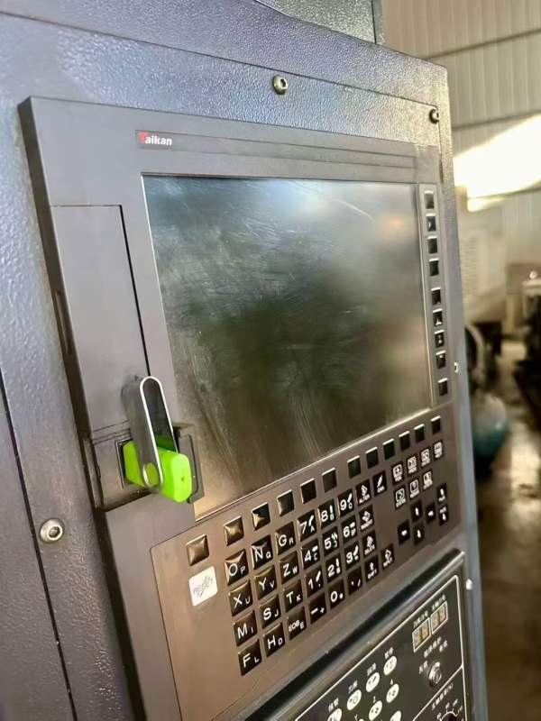 除了便宜，别的都好，台群1055s加工中心！原版原漆、.