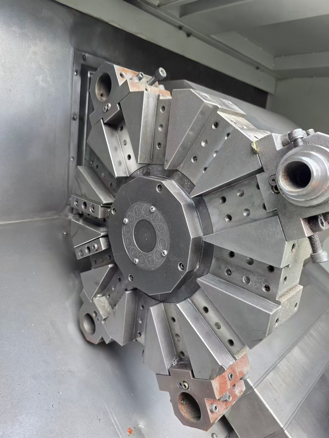 同款3台美国哈挺GS200/66数控车床，发那科系统阿尔法.