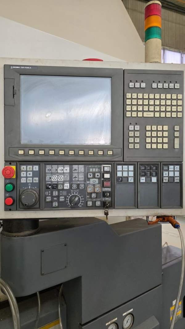 日本大隈V100R车铣复合，加工直径1000，回转直径1200.