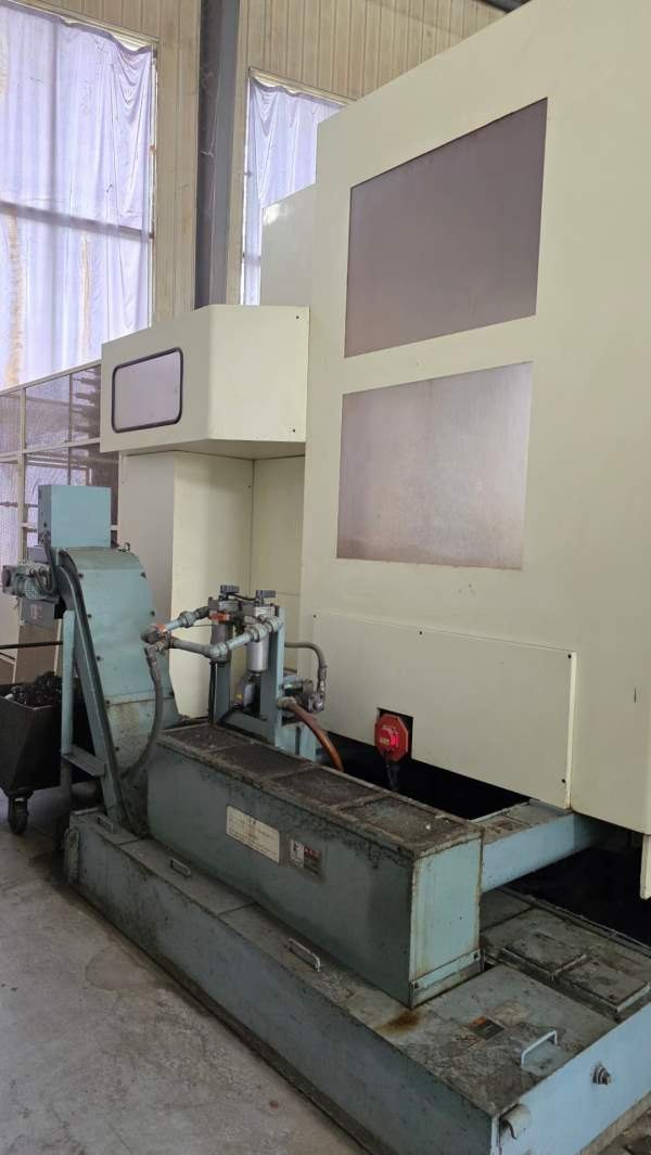 新泻800卧加，日本原装进口，双工位，双伺服刀库62把.