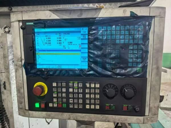 刚刚买下99新中捷龙门GMC2580RV工作台2.5米8米 门宽3..