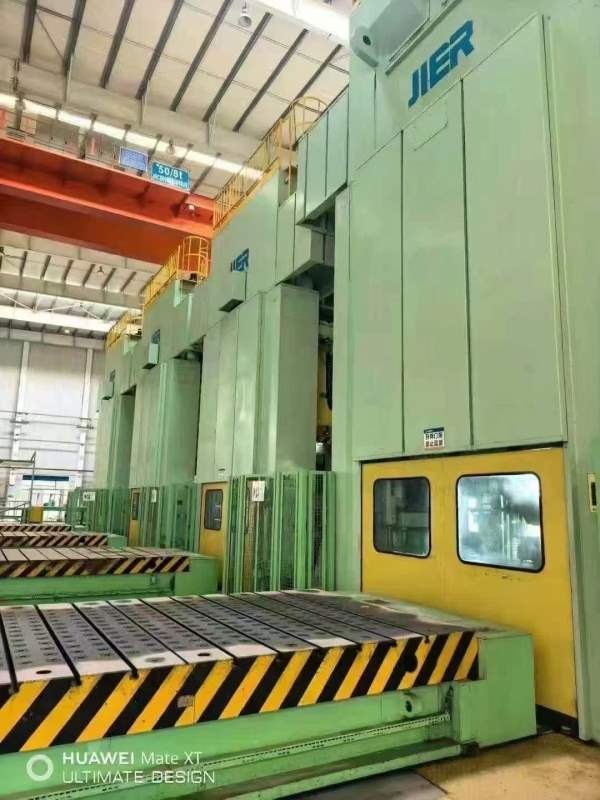 济南产，闭式四点全新机，安装未用，5250吨2250-1000-.