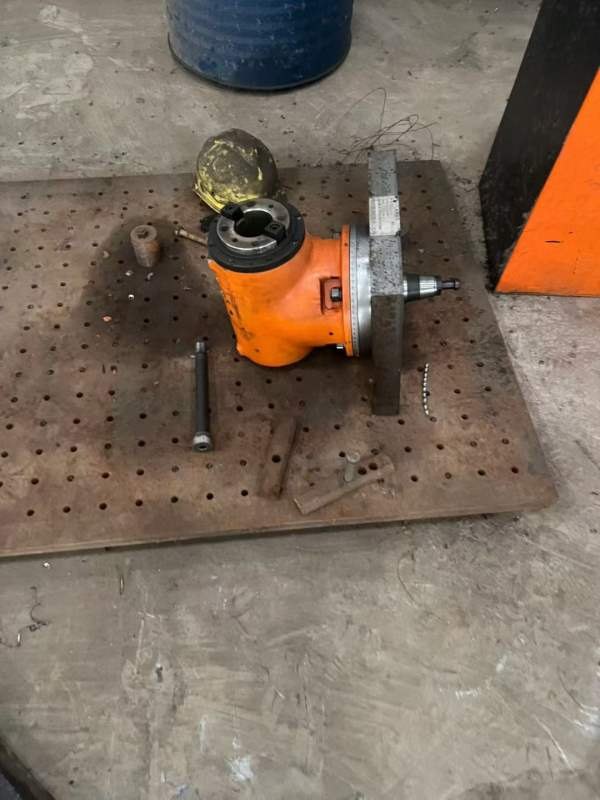 宁波海天2330数控龙门，工作台2000/3000mm，门宽2300.