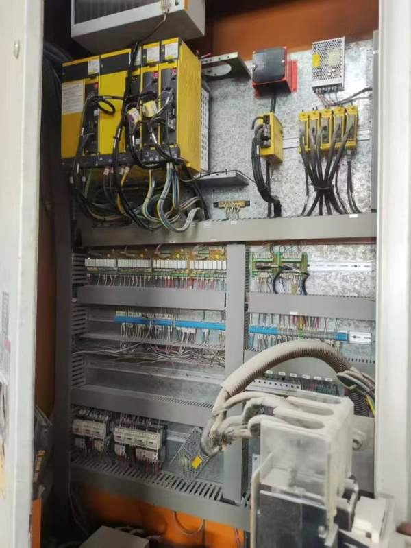 上海工厂在位出售台湾乔威进3020数控龙门铣，工作台31.