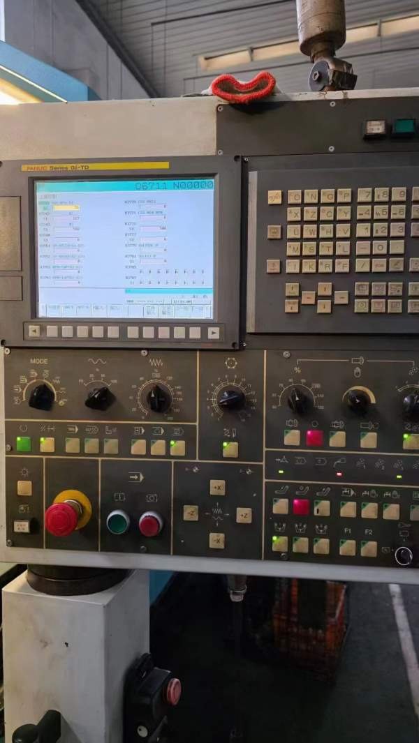 台湾原装立仲CNC-S50/3M超大型重切削数控车床，24寸双.