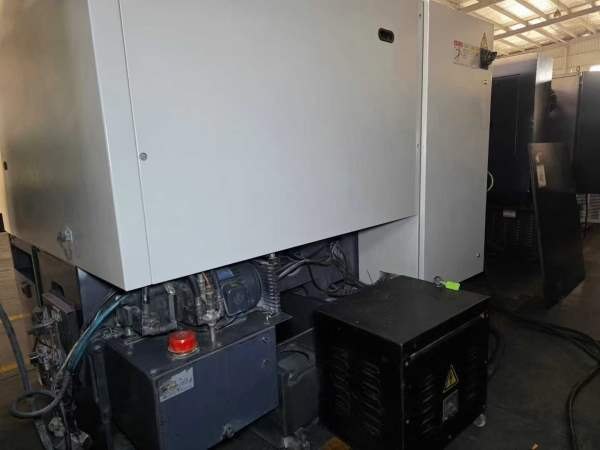 台湾原装泷泽108数控车床，8寸卡盘，12工位刀塔。