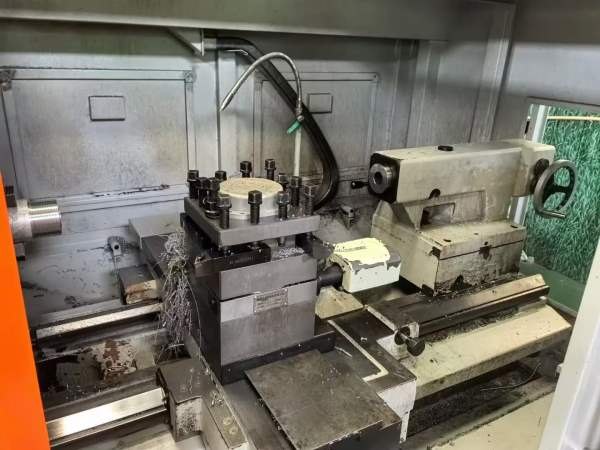 宝鸡HK80B/1米数控车床，款的6180，整体床身，2023年7.