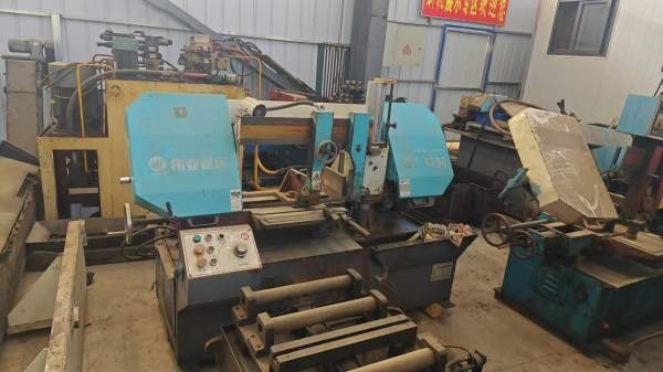 五台锯床清货处理，洛阳仓库。