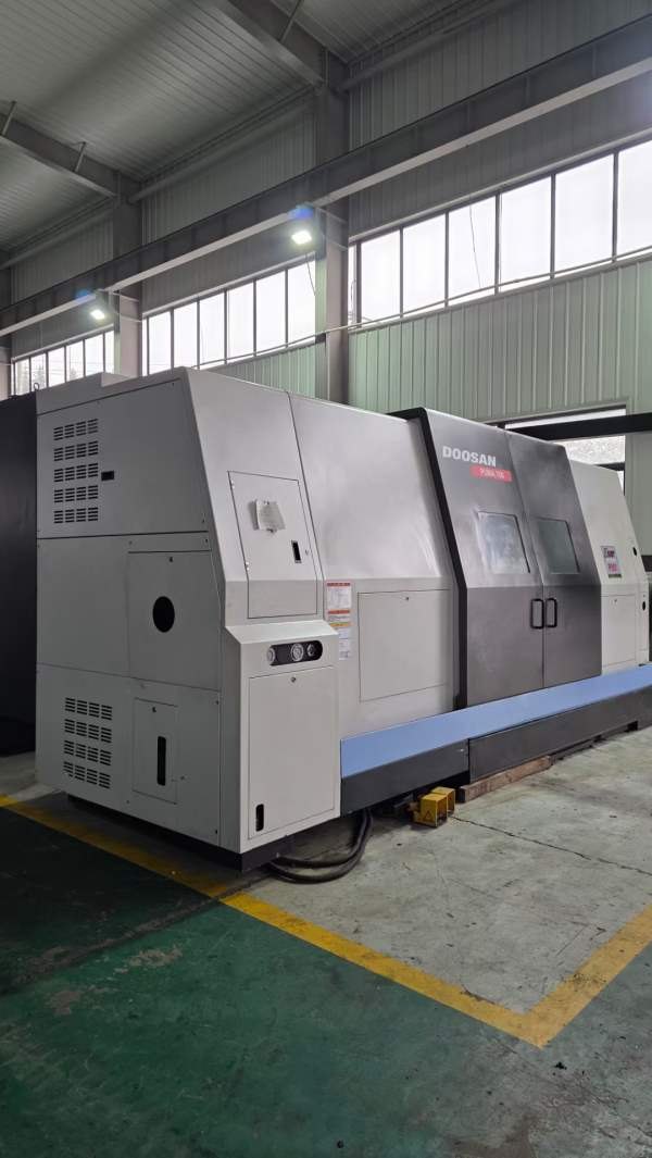 斗山PUMA700数控车床24寸三爪液压卡盘加工直径900加工.