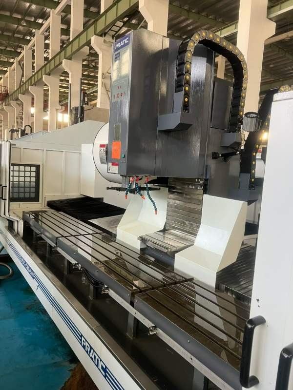 23年普拉迪4500型材机，Bt40主轴12000转，X/Y/Z行程、.