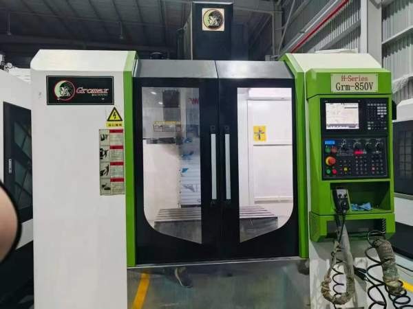 格勒玛850V加工中心2022年 台湾珊羚光机 三菱M80系统.
