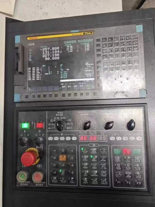 常州玖璋龙腾产800单工位卧加，三轴行程，1250/850/11.