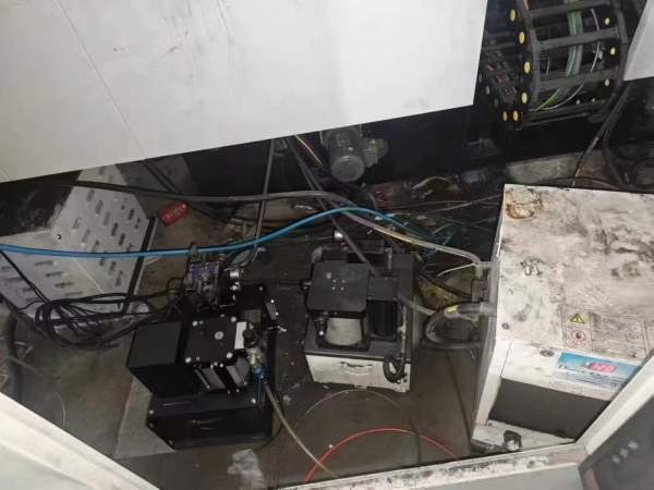 常州玖璋龙腾产800单工位卧加，三轴行程，1250/850/11.