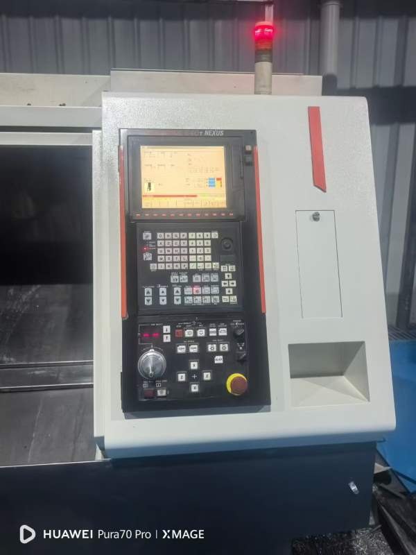 马扎克200M  车铣  刀座铣头已配好  拉回去直接干活  .