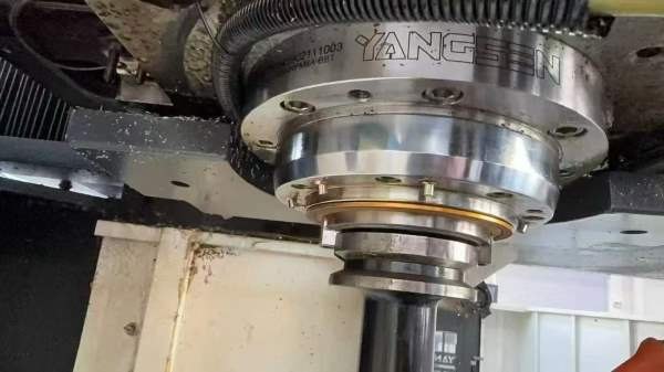 2台9成新扬森2013龙门加工中心、全部2022年的设备、带.