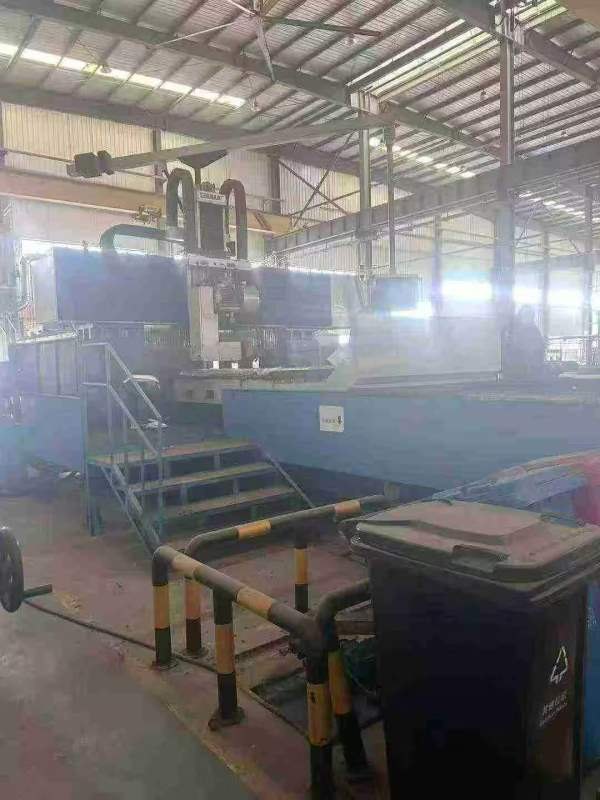 在位出售9成新杭州4020数控龙门平面磨床一台、新机180.