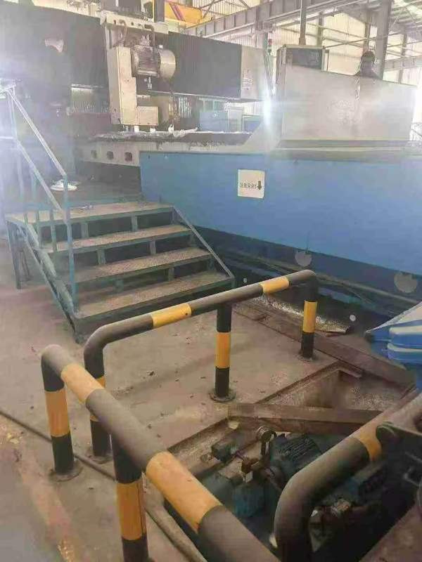 在位出售9成新杭州4020数控龙门平面磨床一台、新机180.