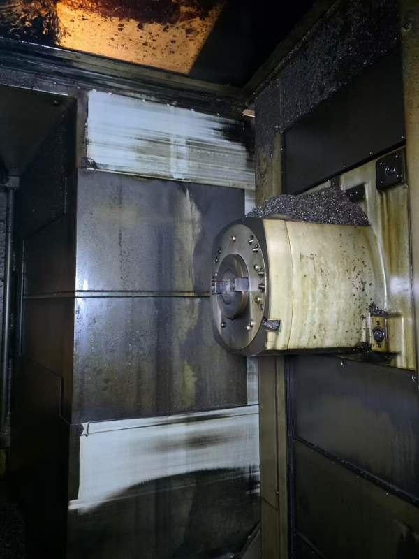 韩国原装进口威亚630卧加，双工位，2010年10月，BT50.