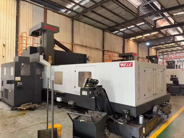 （425图片2台）四川工厂买下8台台湾威立龙门加工中心2.