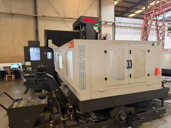 （316图片1台带五轴）四川工厂买下8台台湾威立龙门加.