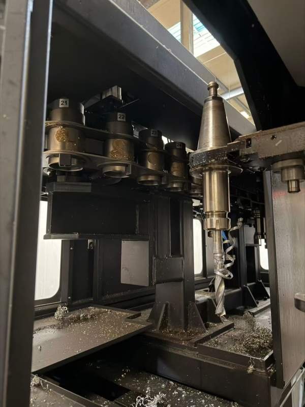 四川工厂在位台湾威立6025龙门加工中心2022年的（全部.