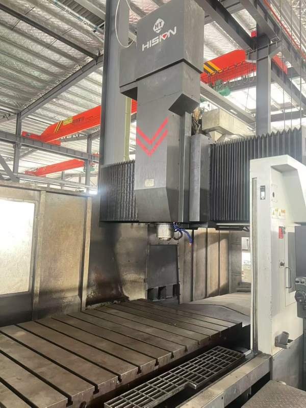 西安工厂海天GLU13两米龙门，工作台，三轴线规，主轴B.