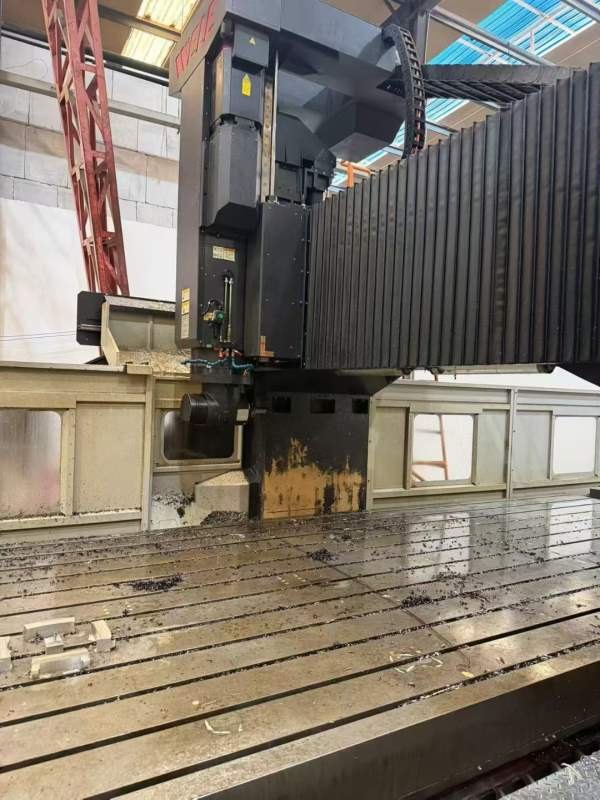 四川工厂在位2022年台湾威立625龙门加工中心，带链式3.