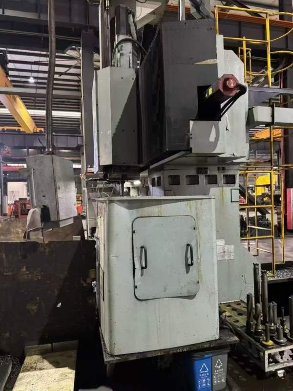 同款三台海天4032G五面体龙门型号：HTM-30GR（发那科3.