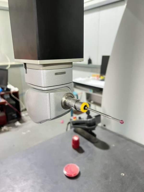 海克斯10.21.08三坐标，工作台，带全自动测头，