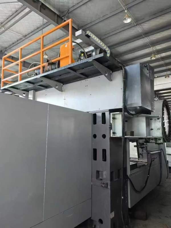 昆山尧工YG-2518门龙加工中心两线一硬导轨，YX55滚住.