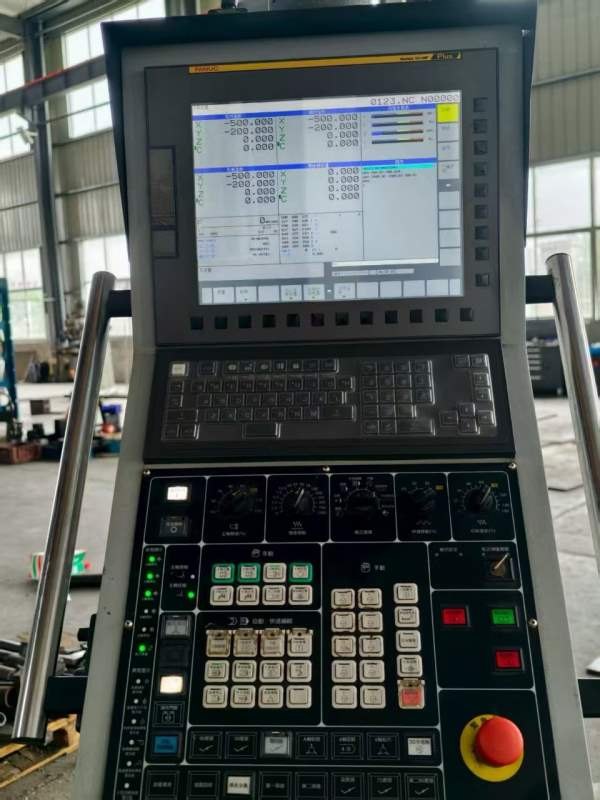 刚刚买下准新台湾威立4028龙门加工中心型号 LB-428Z发.