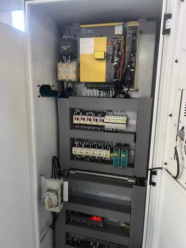 23年产普拉迪4500型材机，Bt40主轴12000转，X/Y/Z行程.