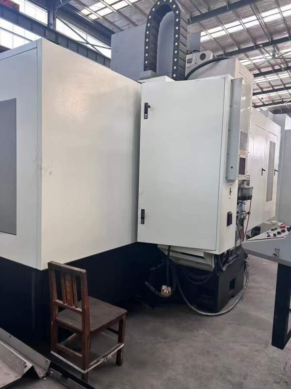 刚刚买下2017年同款4台广东佛威1580数控铣、两线一硬.