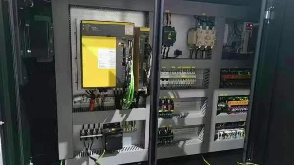 使用几百小时、2023年国盛lHT1031数控车床、发那科Plu.