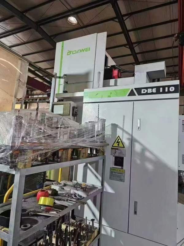 出售9.9成新台湾达佛罗国盛合资大卫DBE110数控镗铣床.