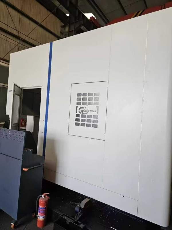 刚刚买下：2024年南通国盛1000单工位卧加一台，bt50齿.