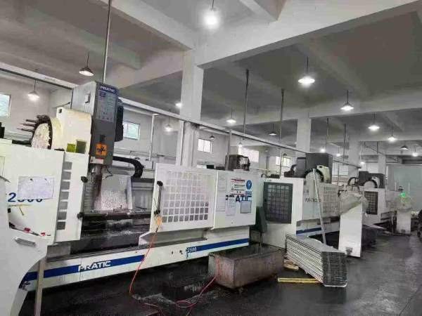 苏州工厂在位出售13台型材加工中心普拉迪4500-1台普拉.