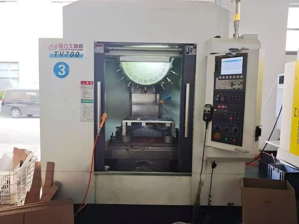 工厂在位几个W买雅力士T7钻工，Z轴加高，发那科MF系统.